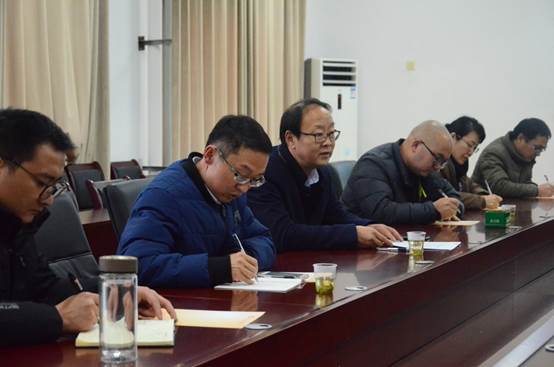 说明: E:\照片\2019\肖远平校长来必一体育·(中国)官方网站指导天文学建设\DSC_3051.JPG